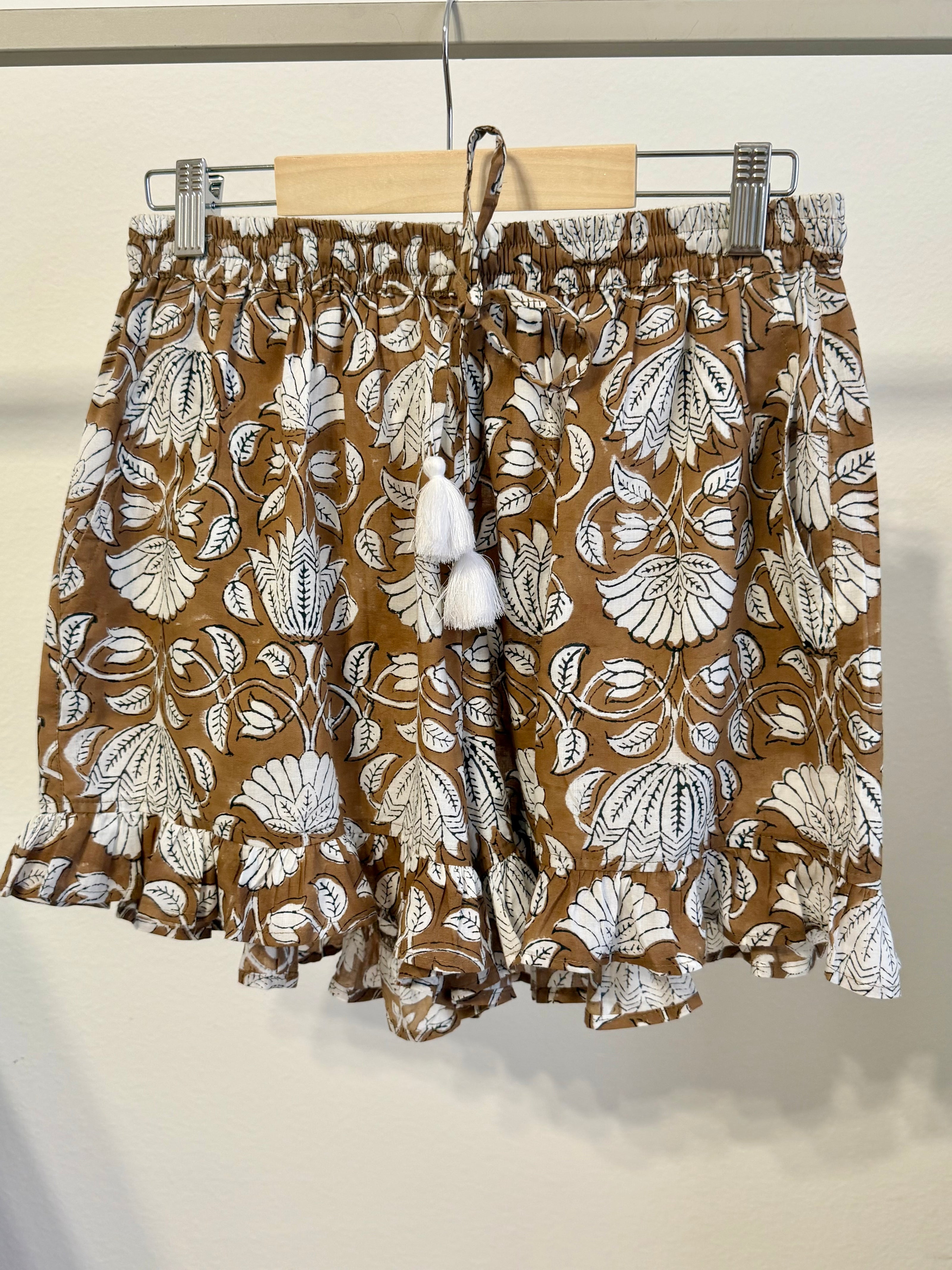 RUFFLE COTTON SHORTS LOTUS