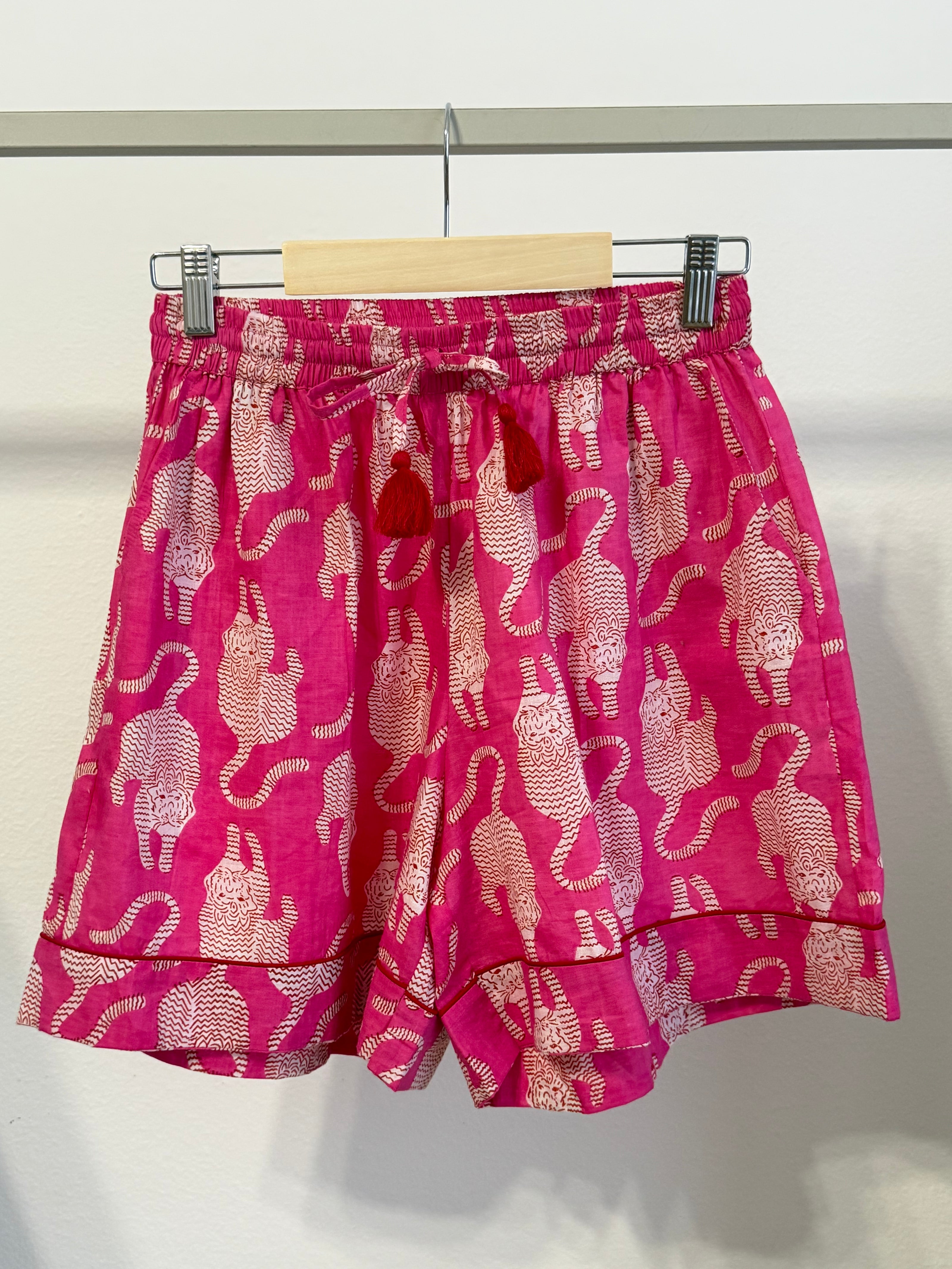 BOXY COTTON SHORTS TYGR RŮŽOVÝ