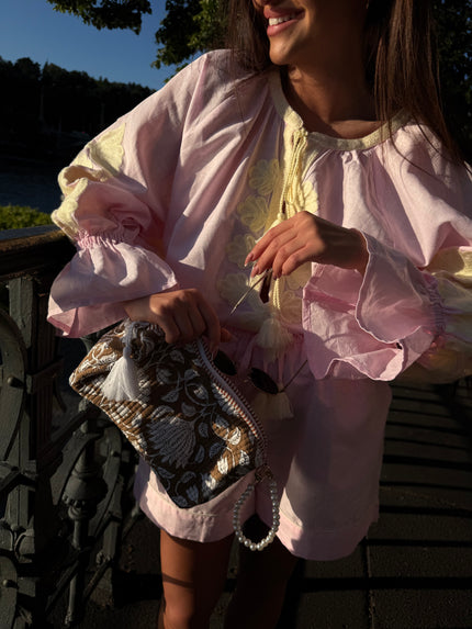 LOUNGE SET S VÝŠIVKOU BABY PINK